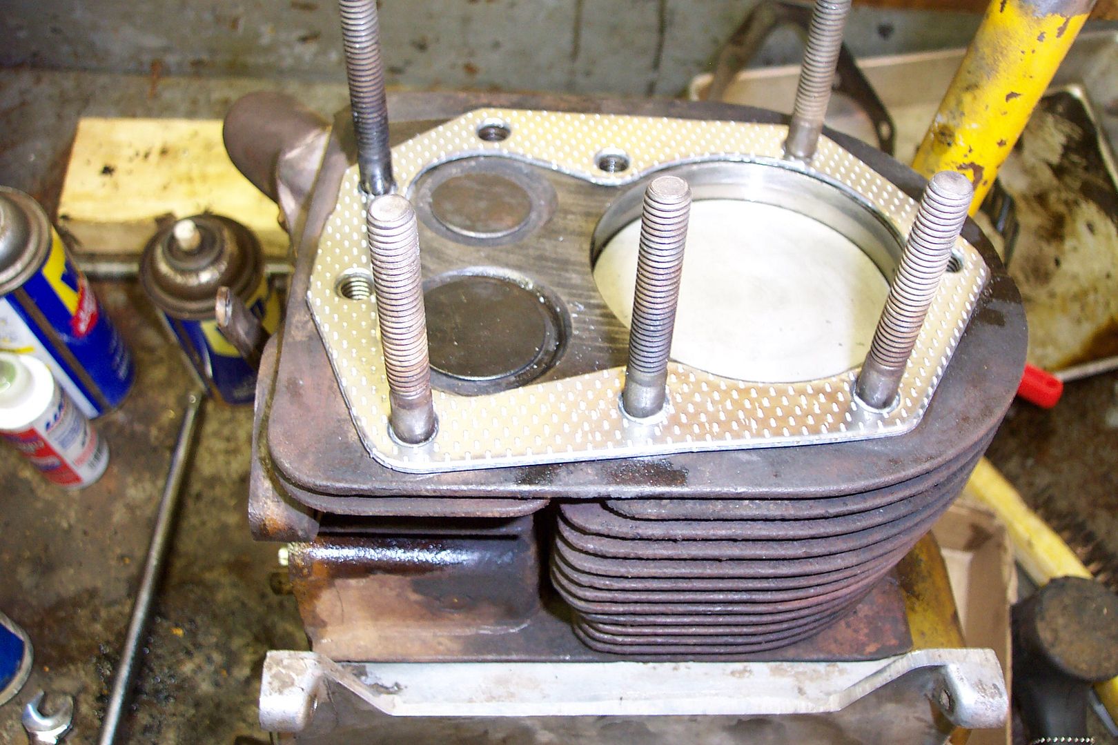 Cleaning & Resurfacing the Head and Pistons on a Kohler 301 Farmall Cub